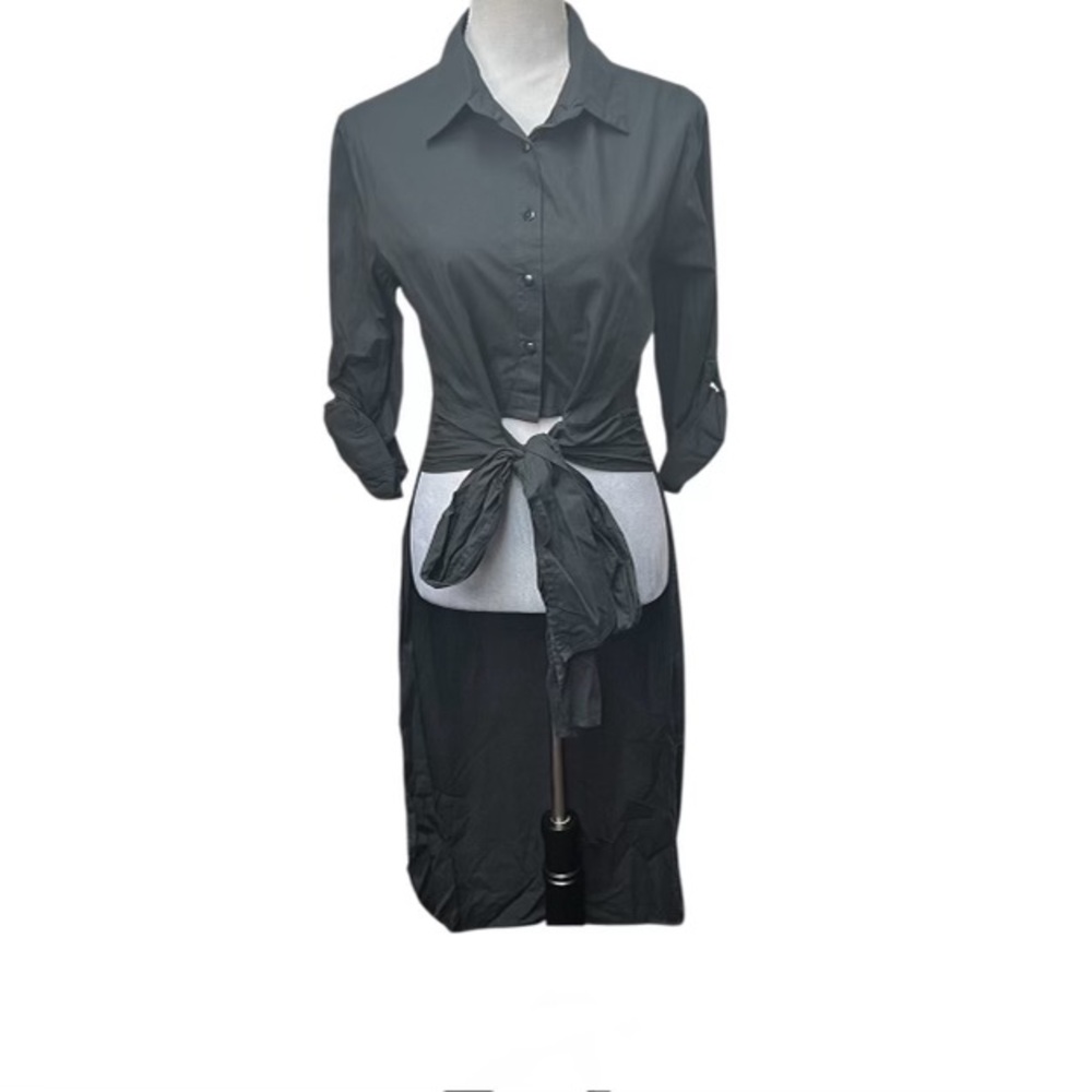 Thread Story Women’s Black Hi Lo Button Up Shirt / Size: Large / Item# 1241-4